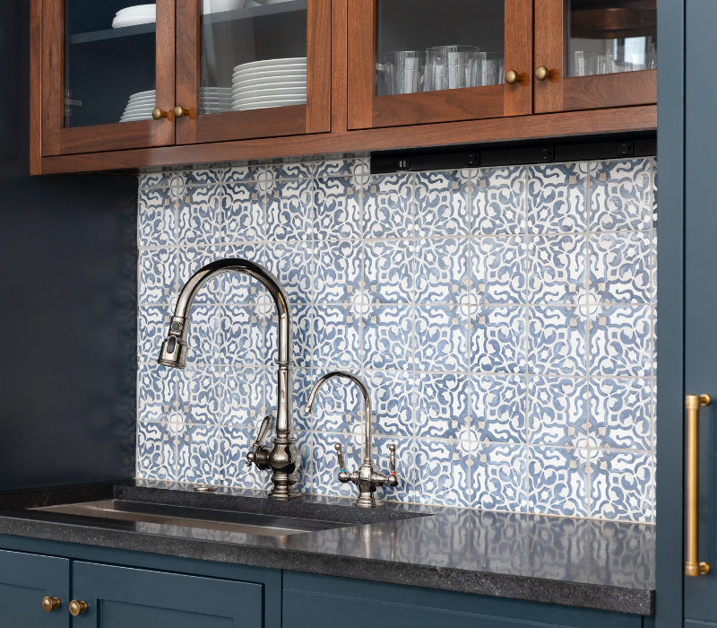 Easy New Homeowner DIY Home Projects - Backsplash